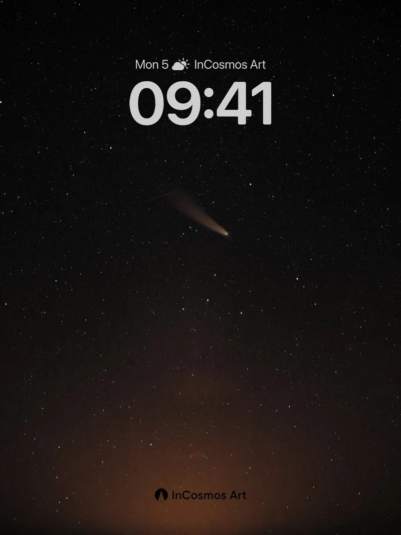 Silent Comet Wallpaper with Starlit Veil