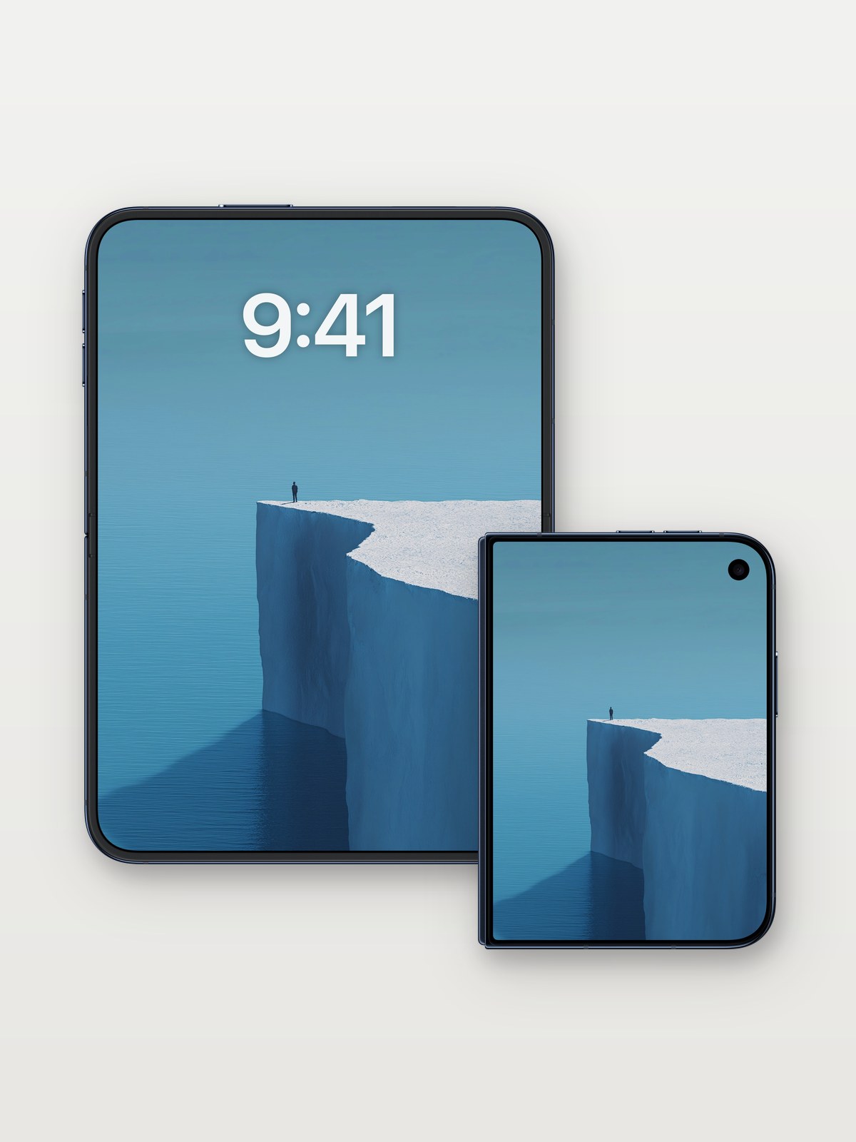 Lonely Horizon Wallpaper with Frozen Edge on iPhone Duo, open and closed