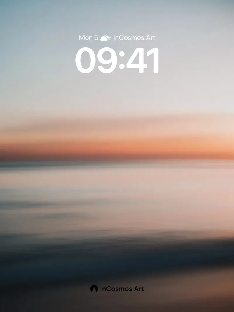 Serenity Horizon Wallpaper with Soft Gradient Fade