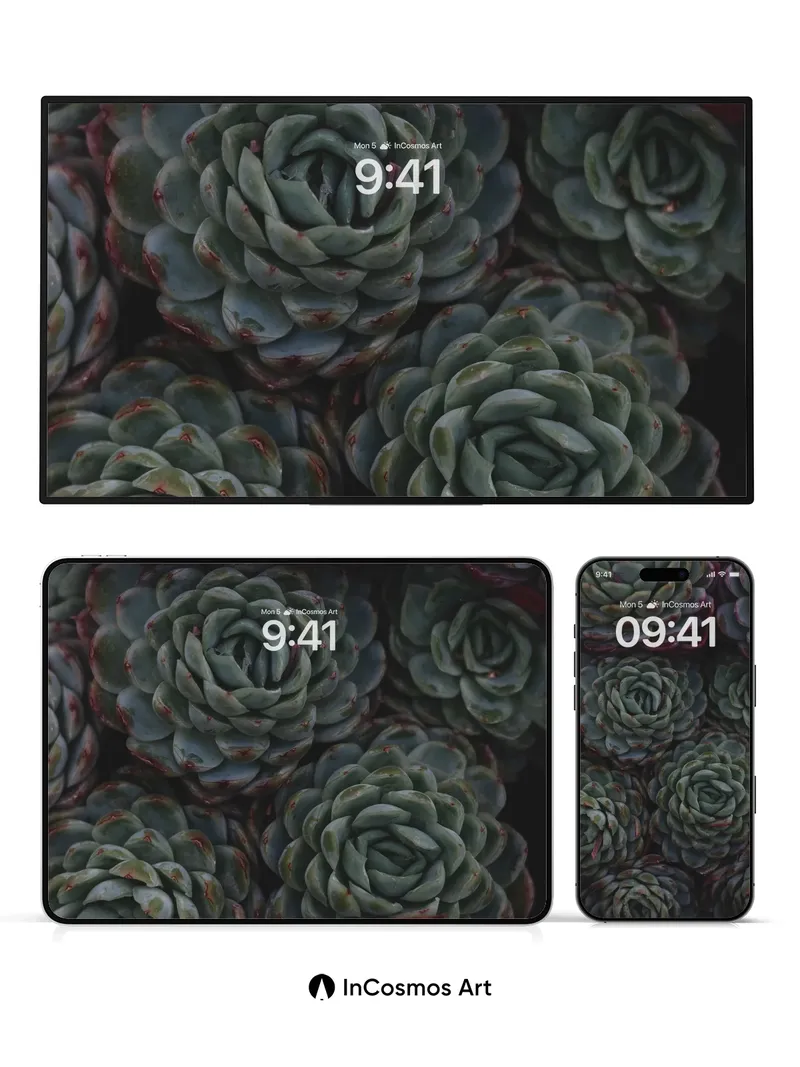 Serenity Rose Wallpaper with Emerald Hues