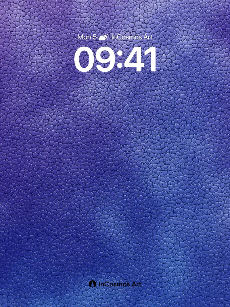 Luminous Crackle Wallpaper with Depth of Field