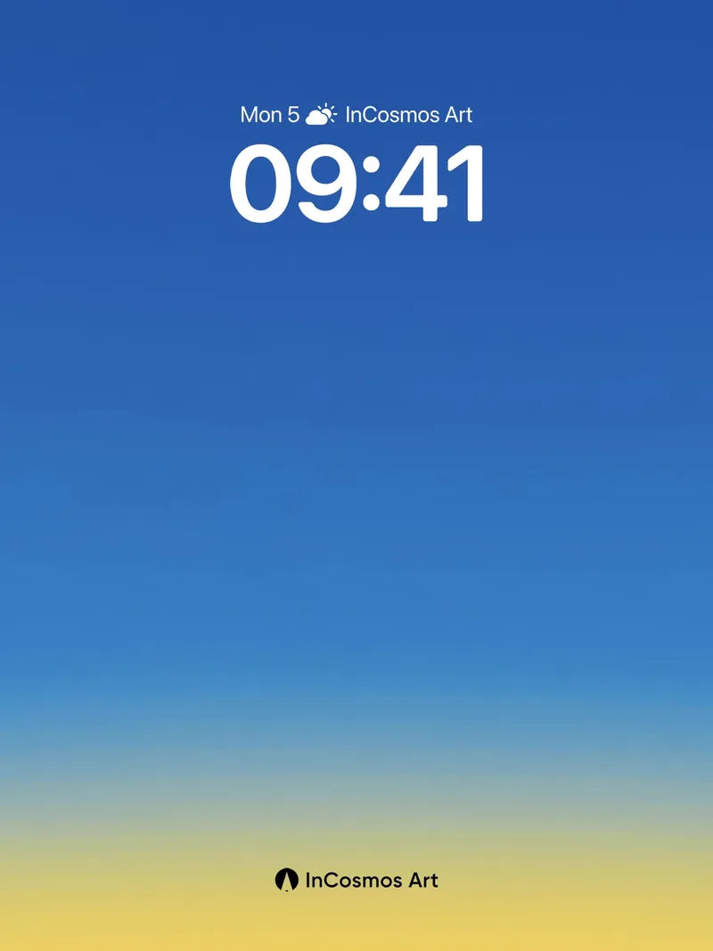 Skyward Gradient Wallpaper with Horizon Hush