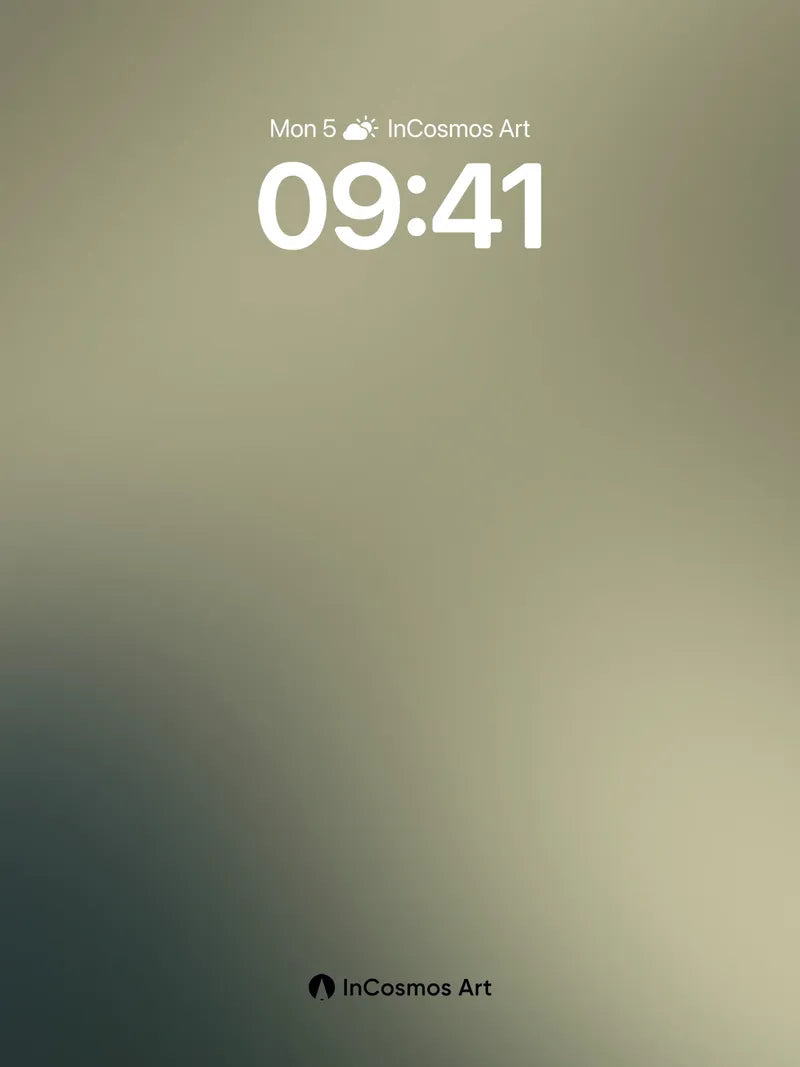 Hushed Gradient Wallpaper with Soft Light Veil