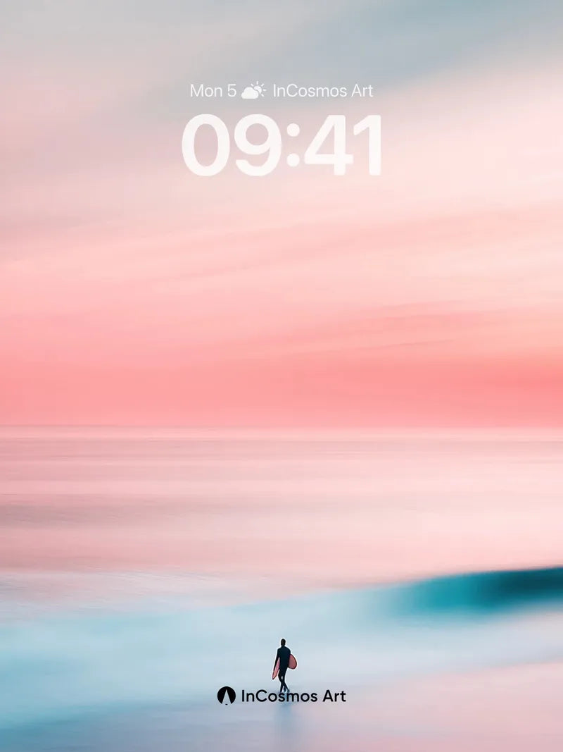 Serene Horizon Wallpaper with Soft Light Trails