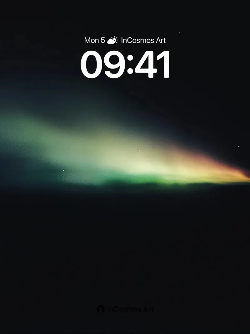 Silent Aurora Wallpaper with Ethereal Light Veil