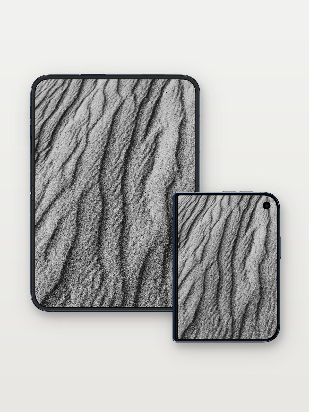 Serpentine Sand Wallpaper with Wind-Whispered Lines on iPhone Duo, open and closed