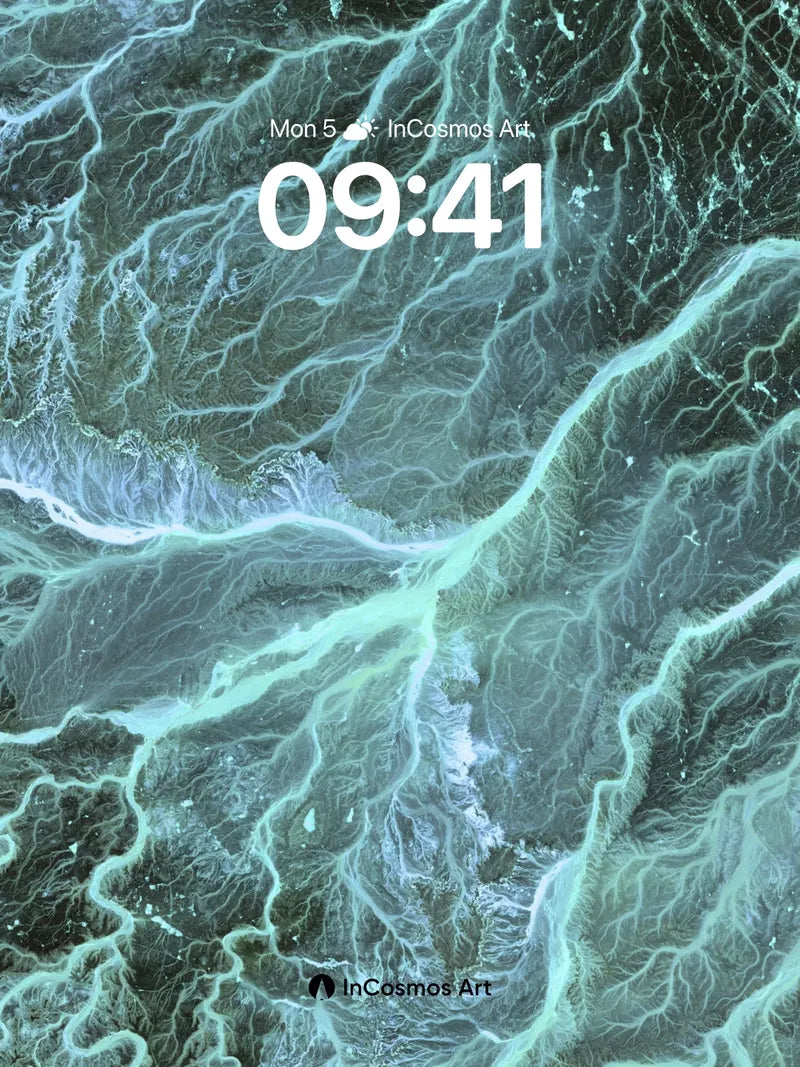 Veined Riverlight Wallpaper with Living Currents