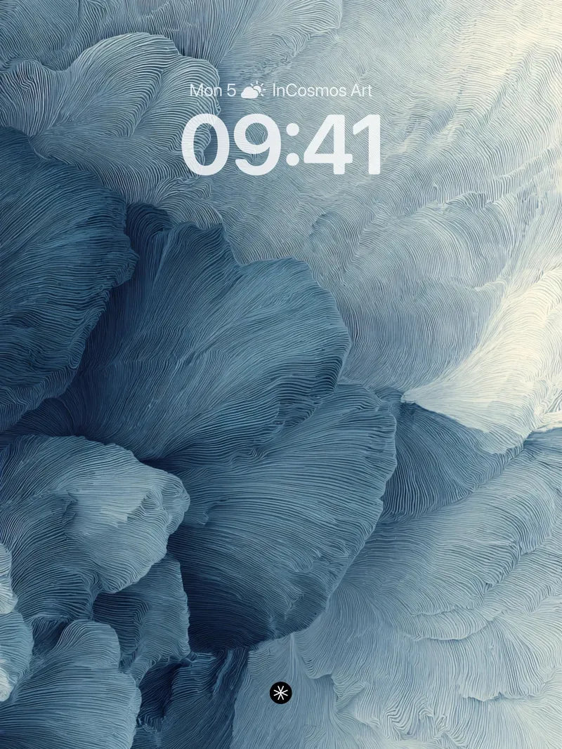 Silk Haze Wallpaper with Subtle Currents
